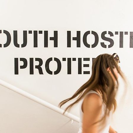 Youth Hostel Proteus 포스토이나 외부 사진